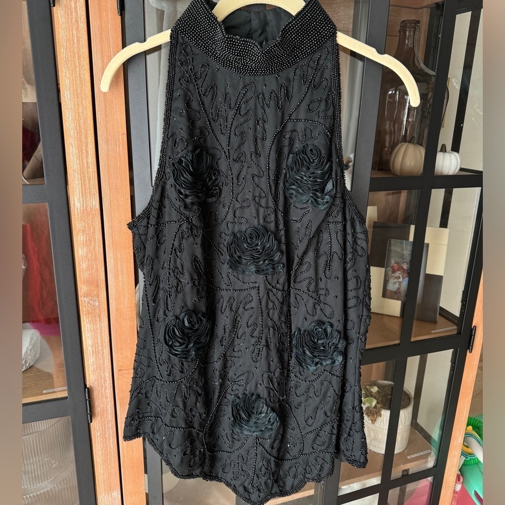 Vintage Reggio beaded rosettes roses top blouse mock neck sleeveless embroidered